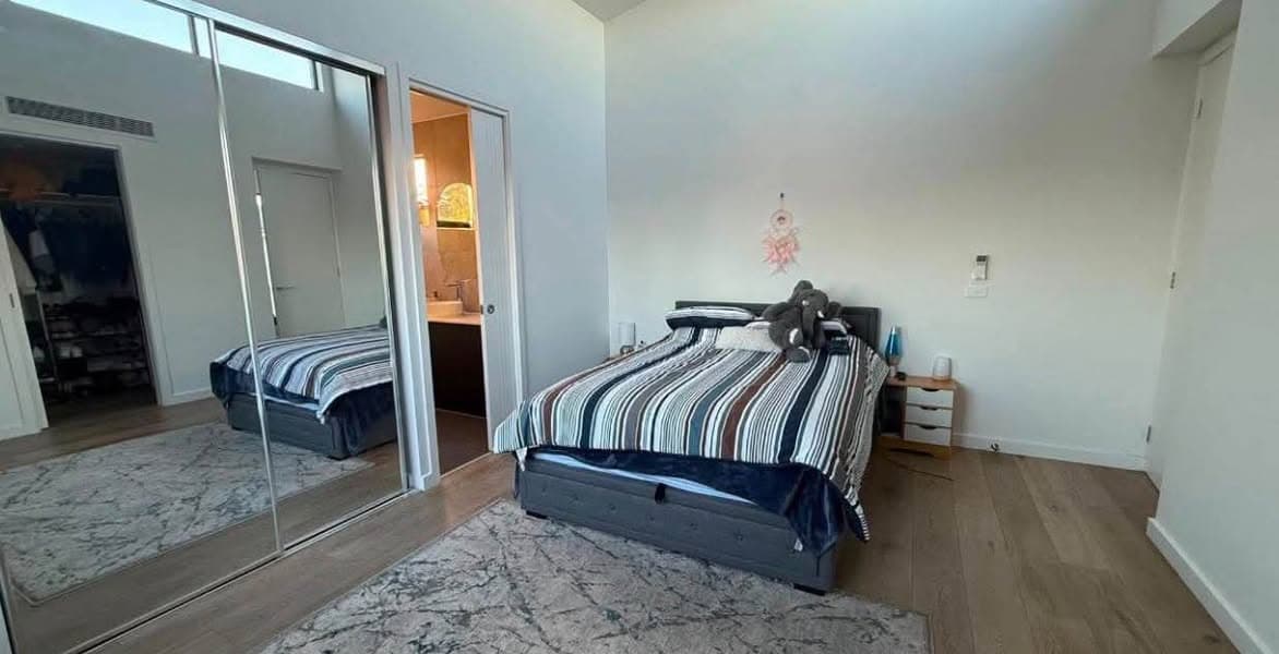 Furnished Room for a Couple in Coburg North